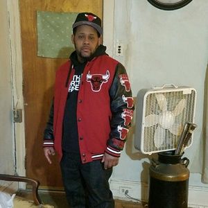 Meet your Posher, Keenan